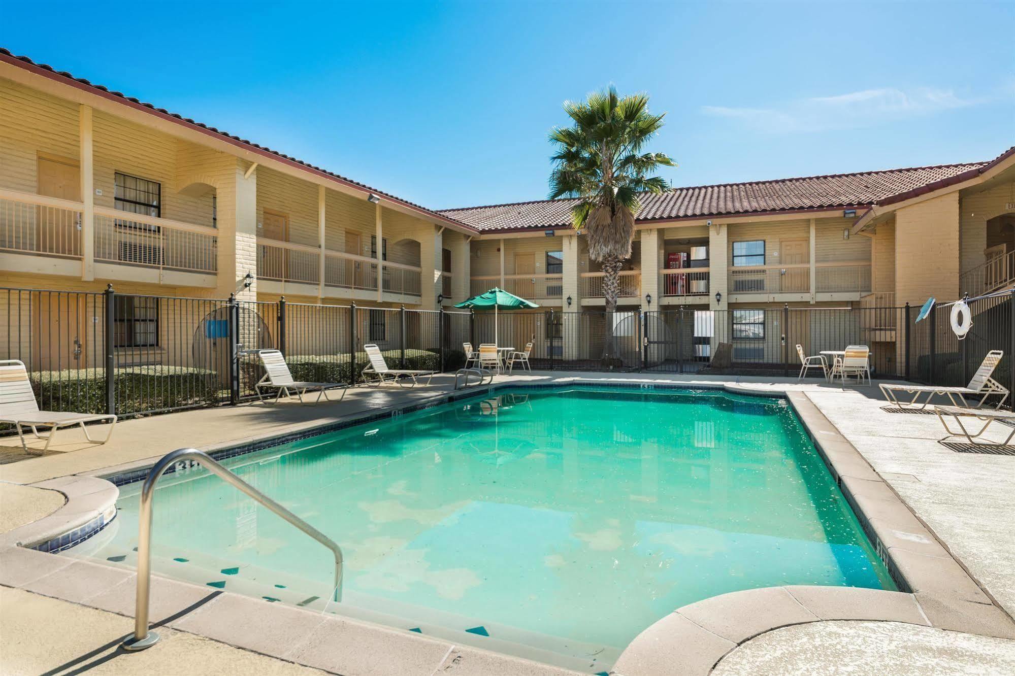 Motel 6-Monroe, La Extérieur photo