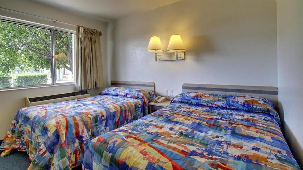 Motel 6-Monroe, La Extérieur photo